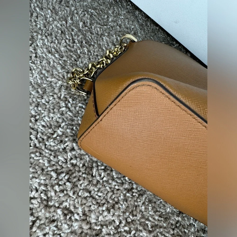 Michael Kors Jet Set Travel Tan Leather Dome Crossbody